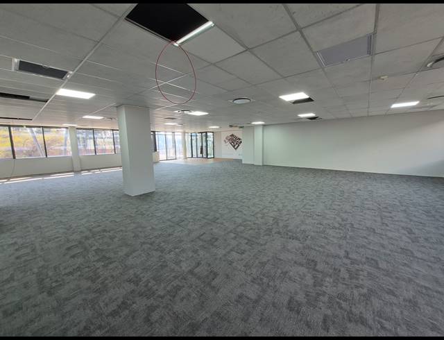 282M² OFFICE TO LET IN WOODMEAD